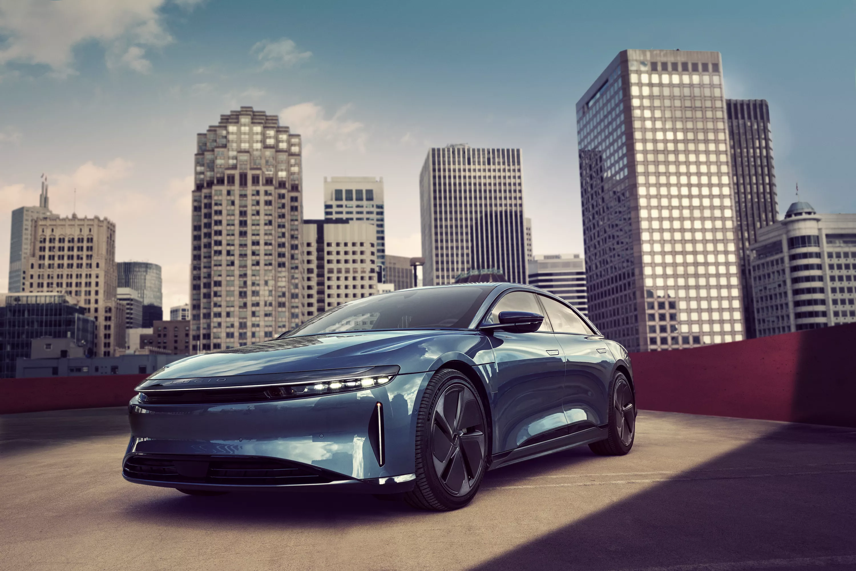 Lucid Air Pure Stealth